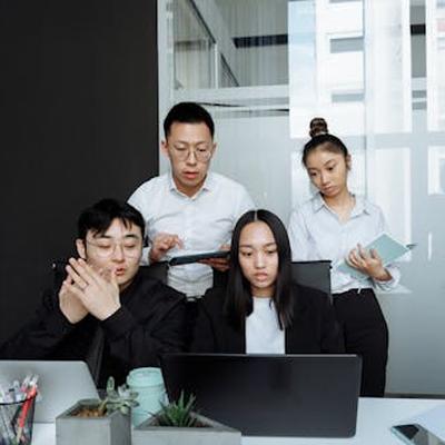 龚劫柱